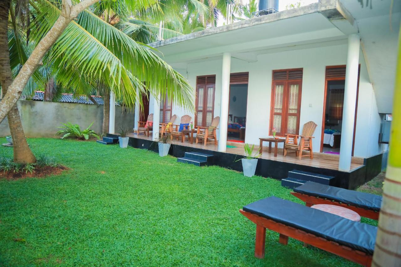 Hasaranga Holiday House 히카두와 외부 사진